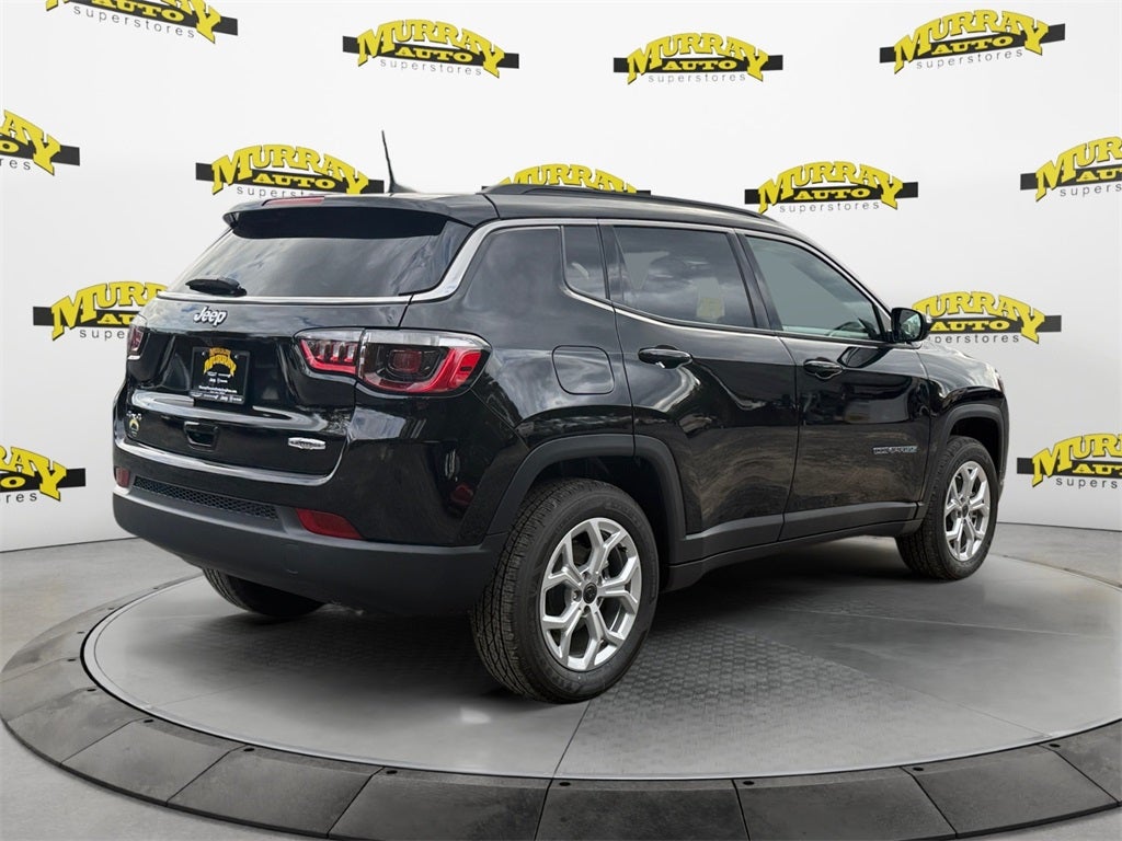 2026 Jeep Compass COMPASS LATITUDE 4X4