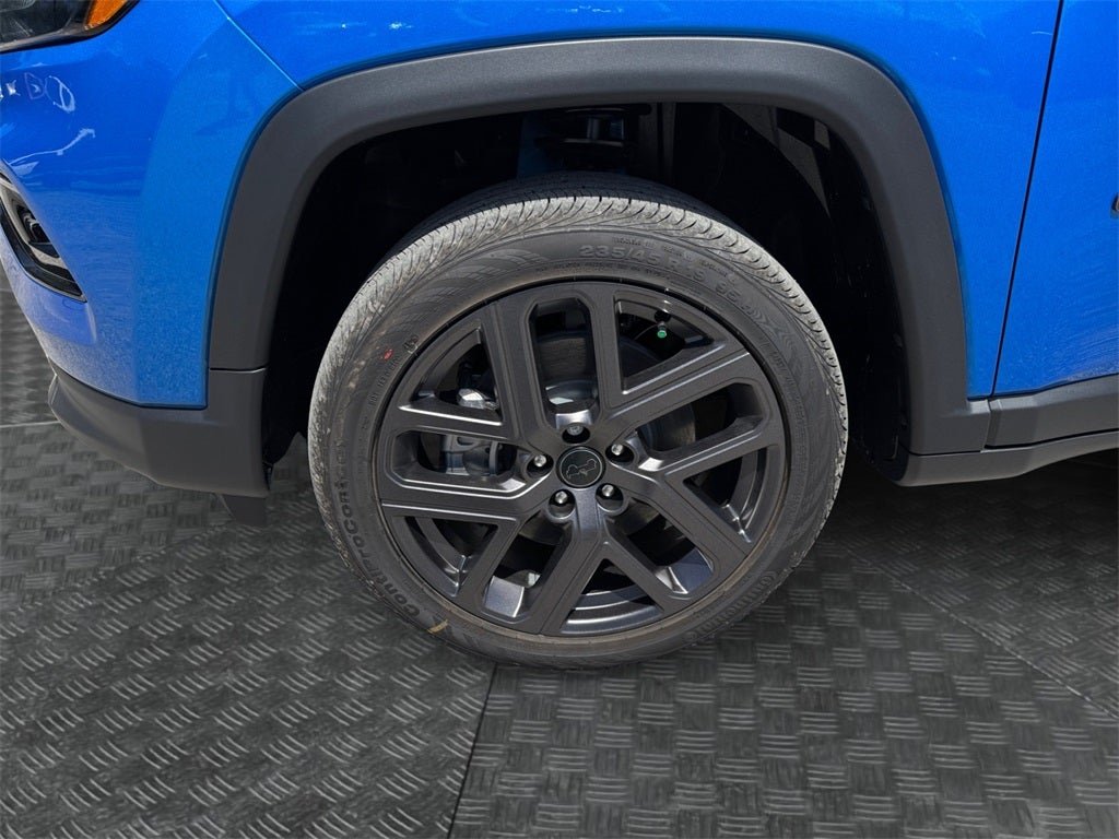 2025 Jeep Compass COMPASS LIMITED 4X4