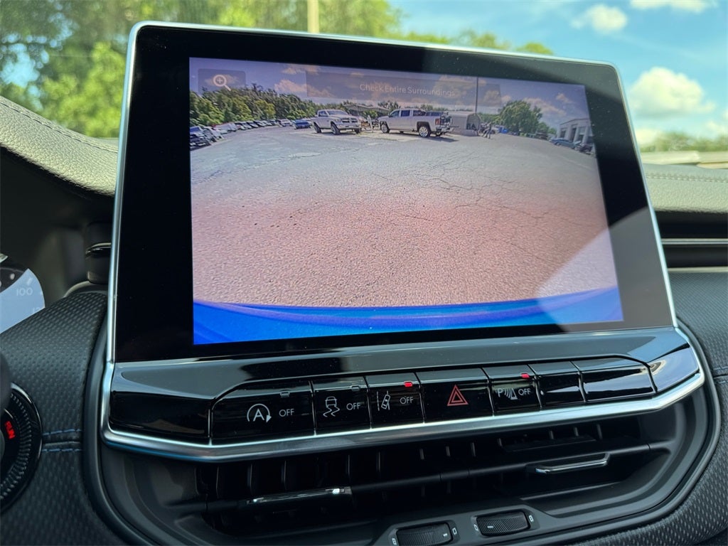 2025 Jeep Compass COMPASS LIMITED 4X4