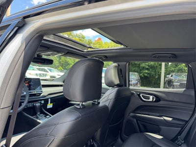 2025 Jeep Compass COMPASS LIMITED 4X4