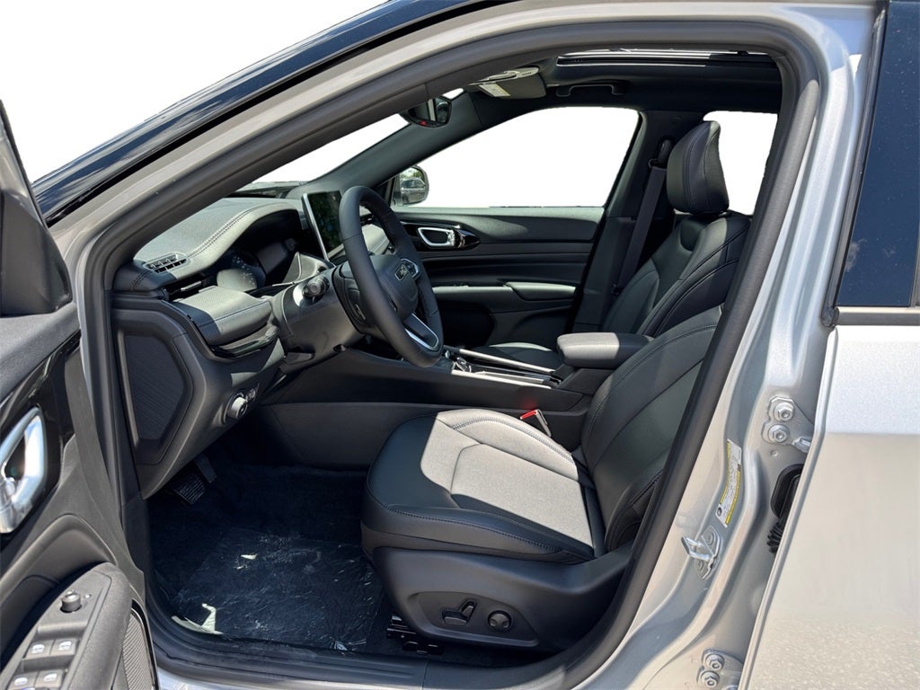 2025 Jeep Compass COMPASS LIMITED 4X4