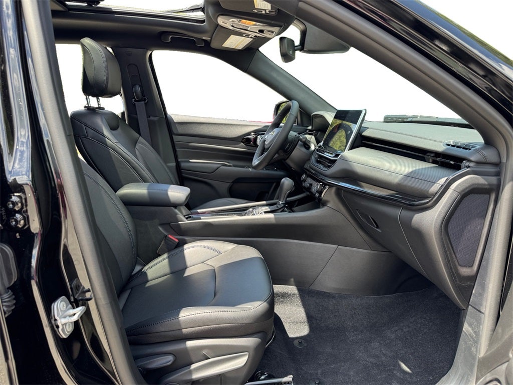 2025 Jeep Compass COMPASS LIMITED 4X4