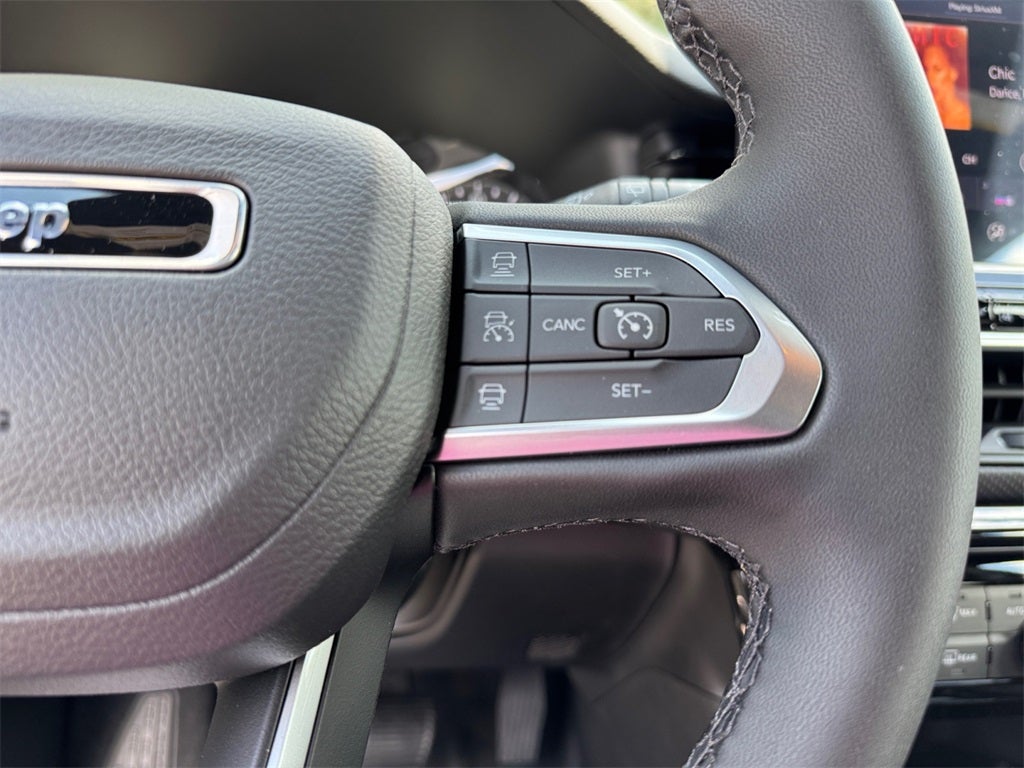 2025 Jeep Compass COMPASS LIMITED 4X4