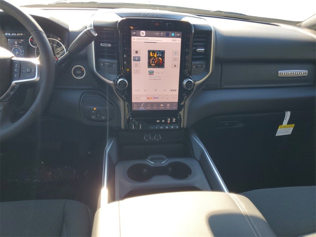 2026 RAM Ram 3500 RAM 3500 BIG HORN CREW CAB 4X4 6'4' BOX