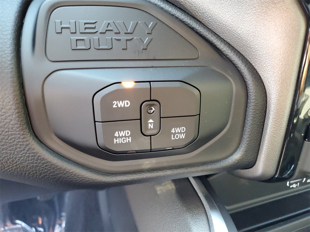 2026 RAM Ram 3500 RAM 3500 BIG HORN CREW CAB 4X4 6'4' BOX