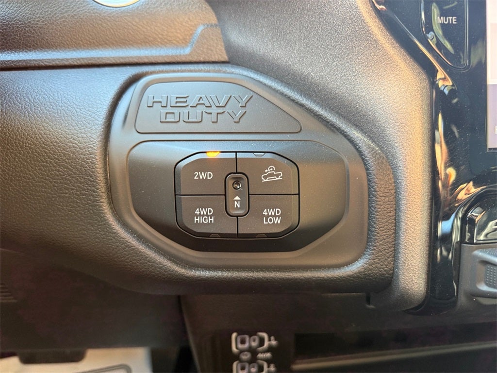 2026 RAM Ram 2500 RAM 2500 WARLOCK CREW CAB 4X4 6'4' BOX