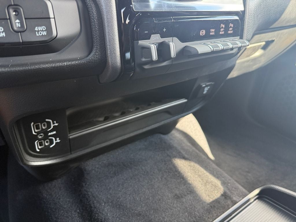 2026 RAM Ram 2500 RAM 2500 TRADESMAN CREW CAB 4X4 6'4' BOX