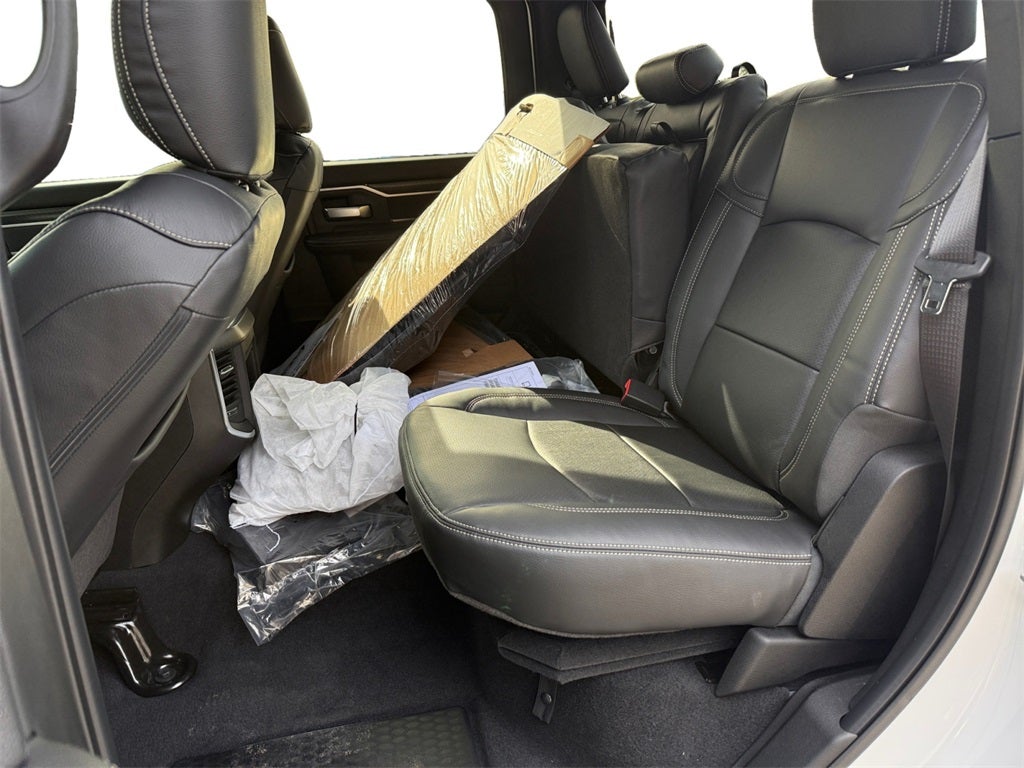 2025 RAM Ram 2500 RAM 2500 BIG HORN CREW CAB 4X4 6'4' BOX