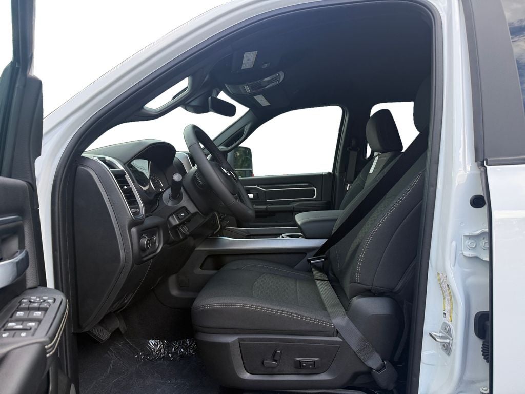 2026 RAM 2500 Big Horn Crew Cab 4x4 6'4' Box