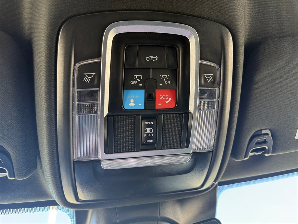 2025 RAM Ram 2500 RAM 2500 REBEL CREW CAB 4X4 6'4' BOX