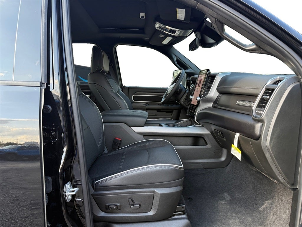 2025 RAM Ram 2500 RAM 2500 LARAMIE CREW CAB 4X4 6'4' BOX