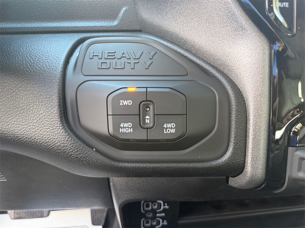 2026 RAM Ram 2500 RAM 2500 TRADESMAN CREW CAB 4X4 8' BOX