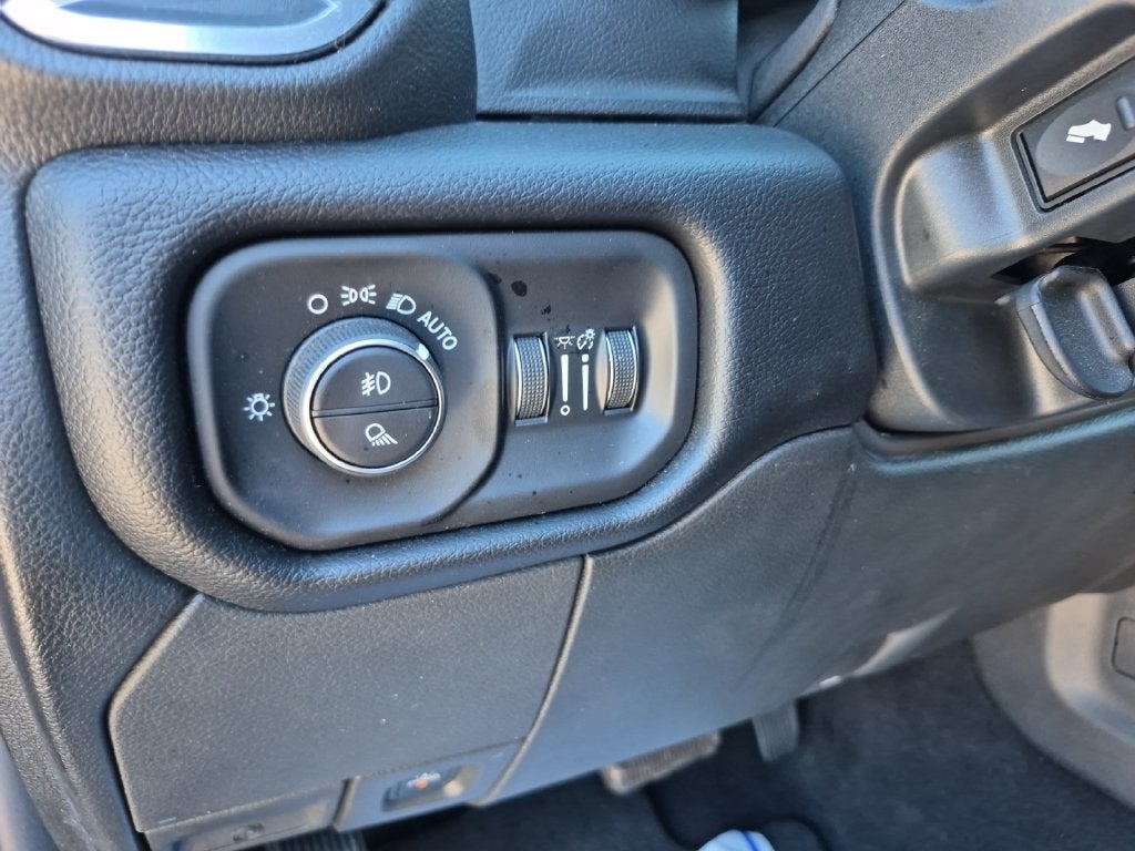 2025 RAM 2500 Laramie Mega Cab 4x4 6'4' Box