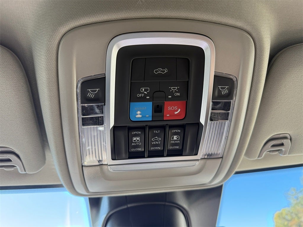 2025 RAM Ram 2500 RAM 2500 LIMITED LONGHORN CREW CAB 4X4 6'4' BOX