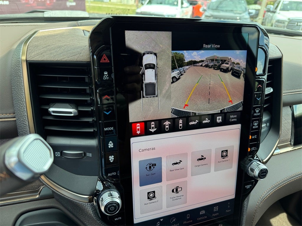 2025 RAM Ram 2500 RAM 2500 LIMITED LONGHORN CREW CAB 4X4 6'4' BOX