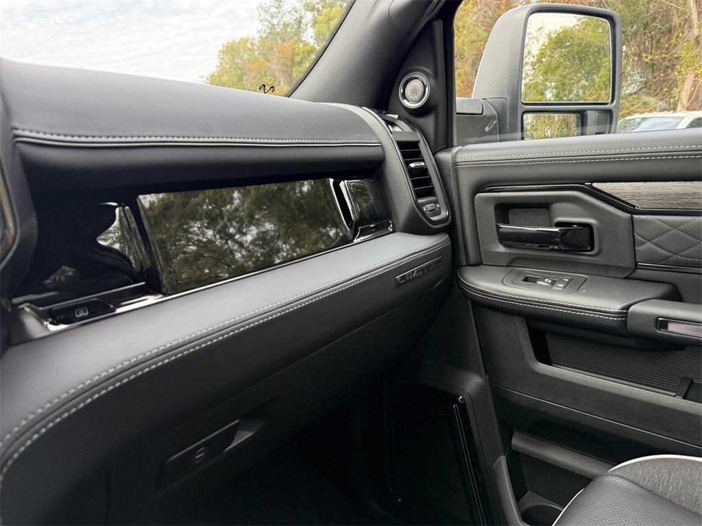 2026 RAM Ram 2500 RAM 2500 LIMITED CREW CAB 4X4 6'4' BOX