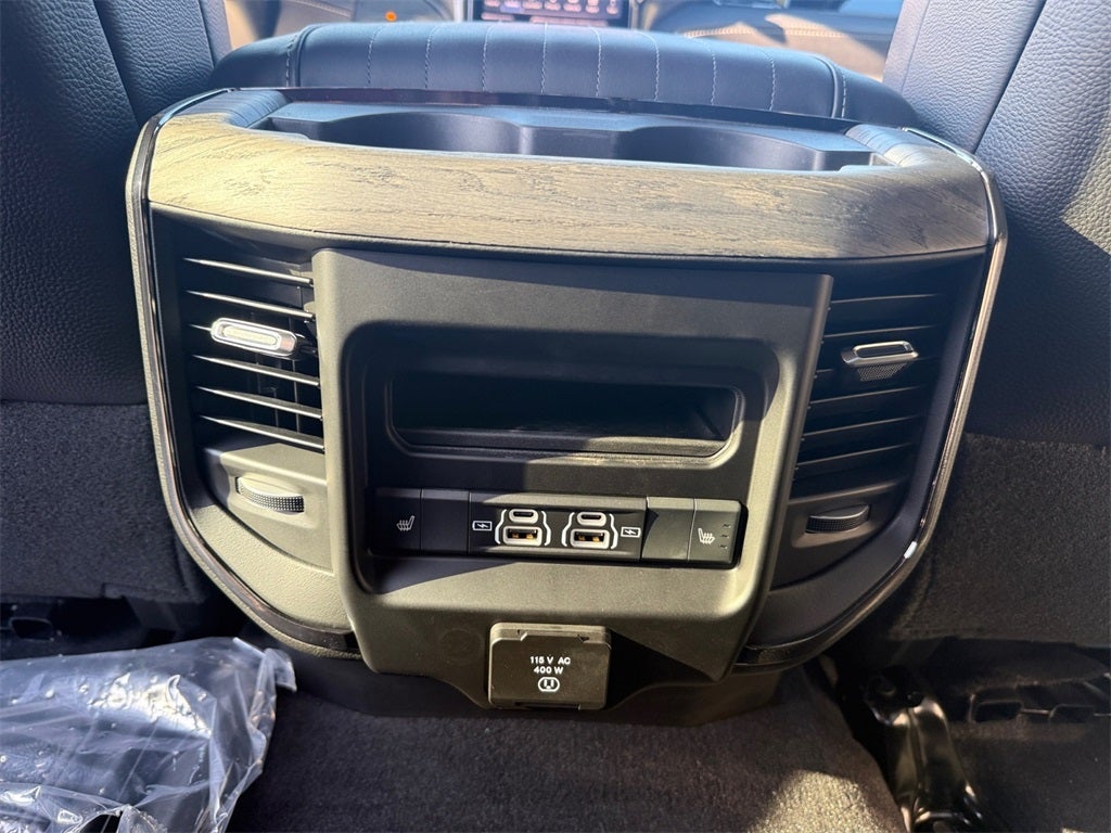 2026 RAM Ram 2500 RAM 2500 LIMITED CREW CAB 4X4 6'4' BOX