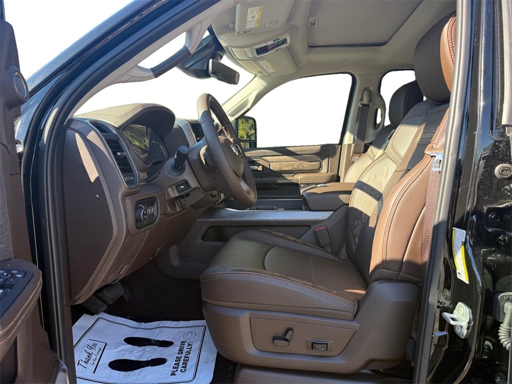 2025 RAM Ram 2500 RAM 2500 LIMITED LONGHORN CREW CAB 4X4 6'4' BOX