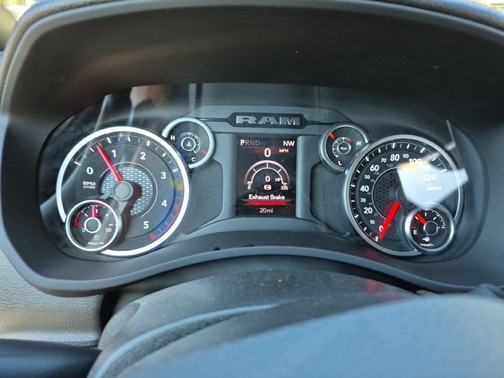 2027 RAM Ram 3500 RAM 3500 TRADESMAN CREW CAB 4X4 8' BOX