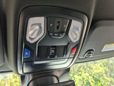2027 RAM Ram 3500 RAM 3500 TRADESMAN CREW CAB 4X4 8' BOX