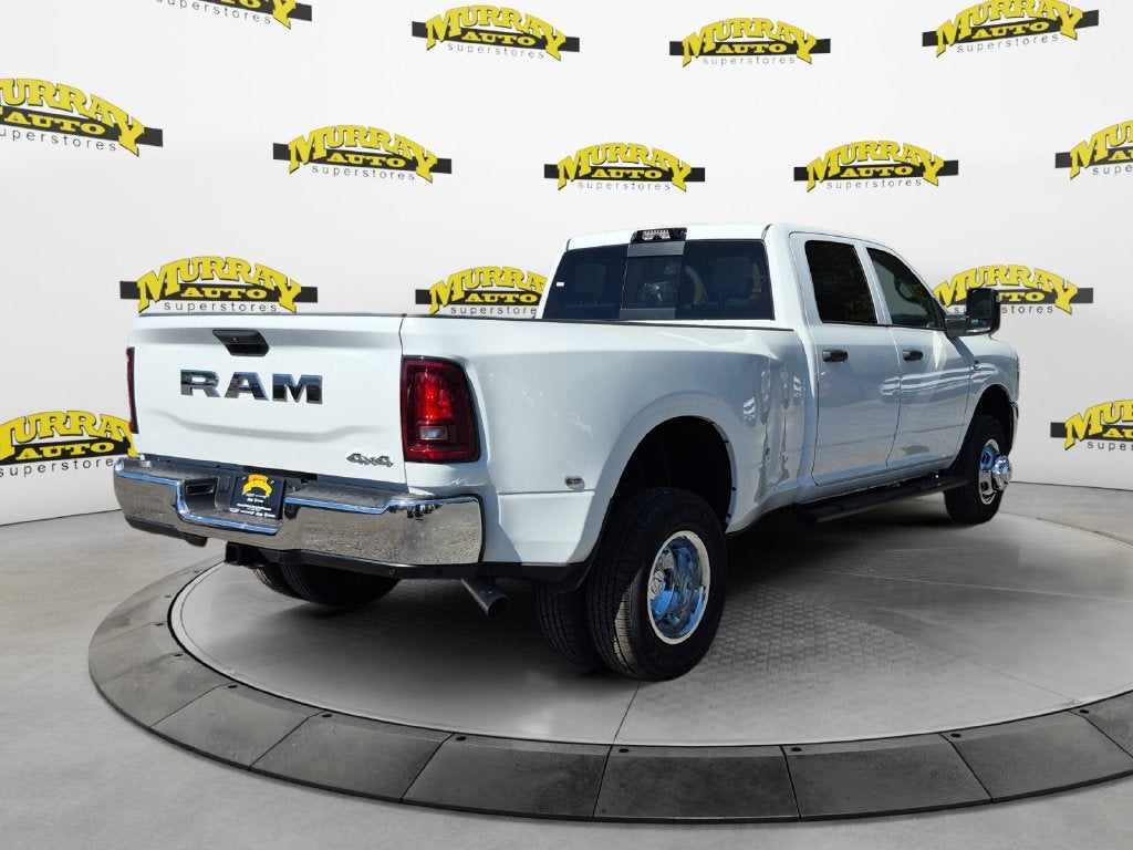 2027 RAM Ram 3500 RAM 3500 TRADESMAN CREW CAB 4X4 8' BOX