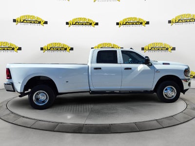 2027 RAM Ram 3500 RAM 3500 TRADESMAN CREW CAB 4X4 8' BOX