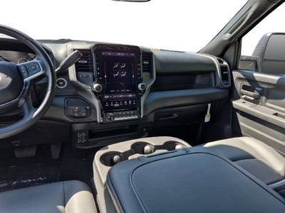 2027 RAM Ram 3500 RAM 3500 TRADESMAN CREW CAB 4X4 8' BOX