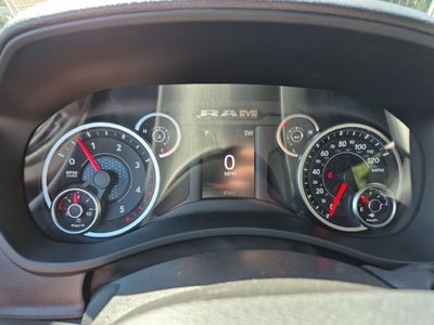 2027 RAM Ram 3500 RAM 3500 TRADESMAN CREW CAB 4X4 8' BOX