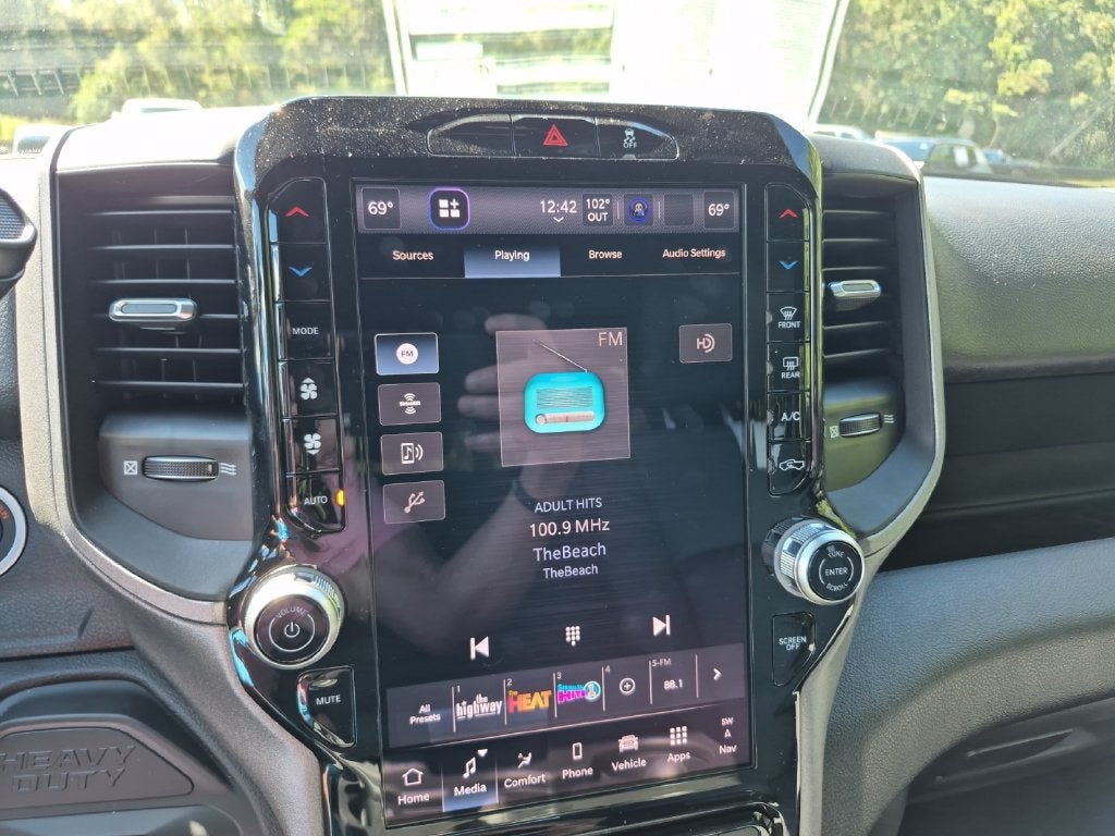 2027 RAM Ram 3500 RAM 3500 TRADESMAN CREW CAB 4X4 8' BOX