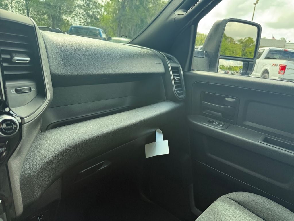 2026 RAM Ram 3500 RAM 3500 TRADESMAN CREW CAB 4X4 8' BOX