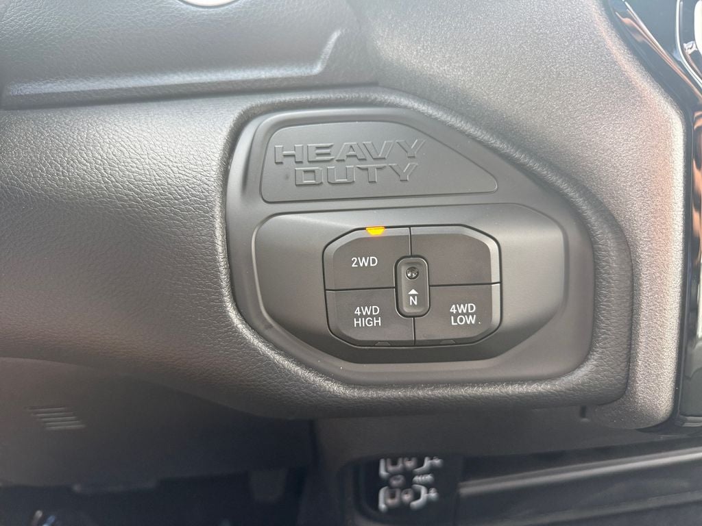 2026 RAM Ram 3500 RAM 3500 TRADESMAN CREW CAB 4X4 8' BOX