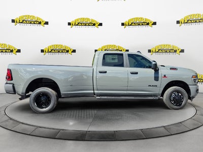 2027 RAM Ram 3500 RAM 3500 BIG HORN CREW CAB 4X4 8' BOX