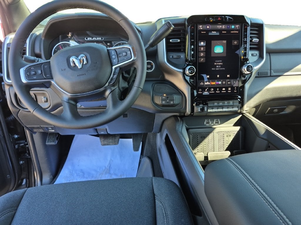 2027 RAM Ram 3500 RAM 3500 BIG HORN CREW CAB 4X4 8' BOX
