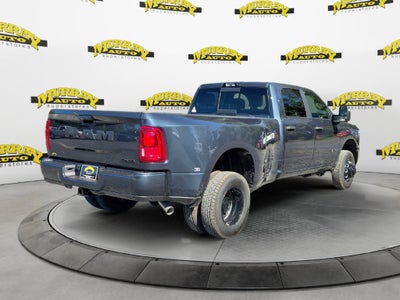 2027 RAM Ram 3500 RAM 3500 BIG HORN CREW CAB 4X4 8' BOX