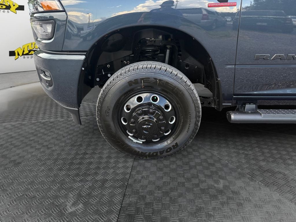 2026 RAM 3500 RAM 3500 BIG HORN CREW CAB 4X4 8' BOX