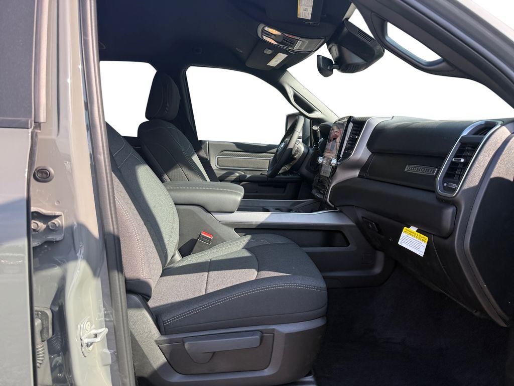 2026 RAM Ram 3500 RAM 3500 BIG HORN CREW CAB 4X4 8' BOX