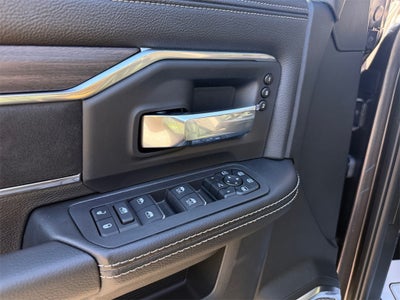 2026 RAM Ram 3500 RAM 3500 LARAMIE CREW CAB 4X4 8' BOX