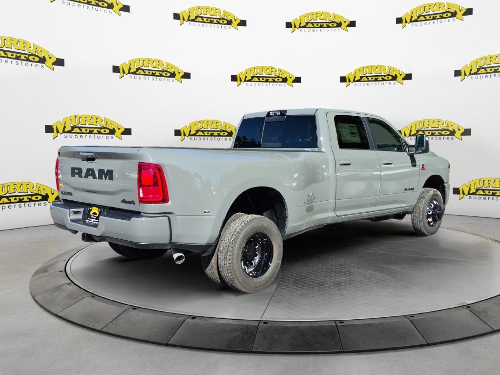 2027 RAM Ram 3500 RAM 3500 LARAMIE CREW CAB 4X4 8' BOX