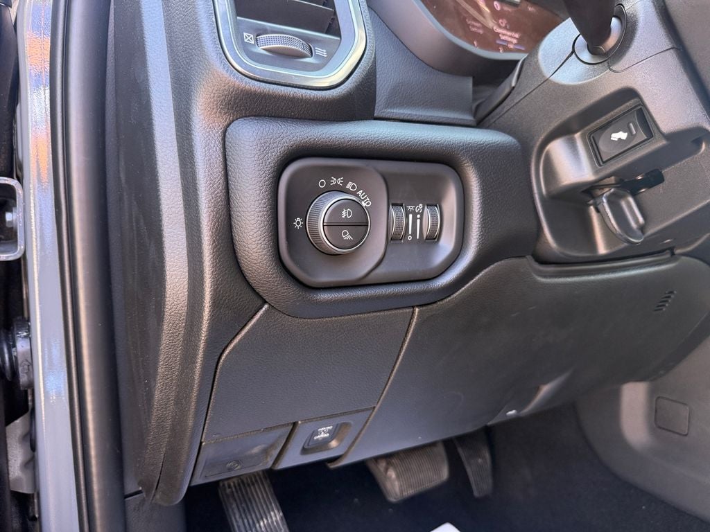 2026 RAM Ram 3500 RAM 3500 LARAMIE CREW CAB 4X4 8' BOX