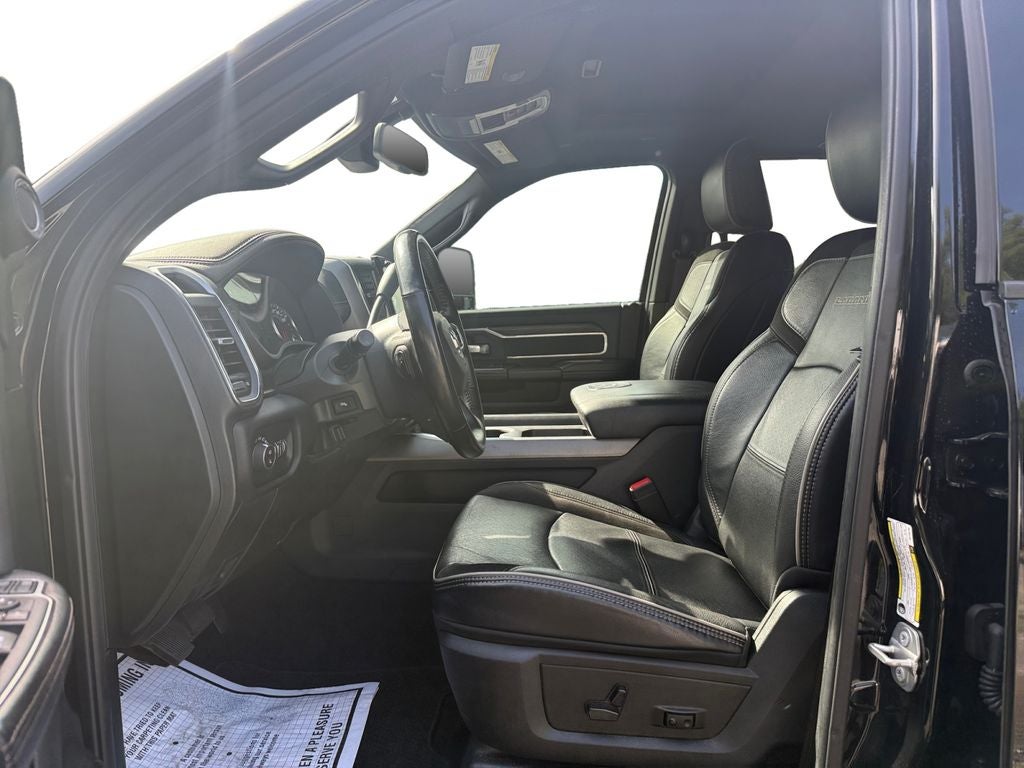 2024 RAM 3500 Laramie Mega Cab 4x4 6'4' Box
