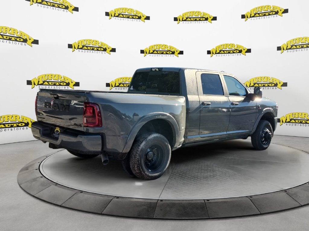 2026 RAM Ram 3500 RAM 3500 LIMITED MEGA CAB 4X4 6'4' BOX