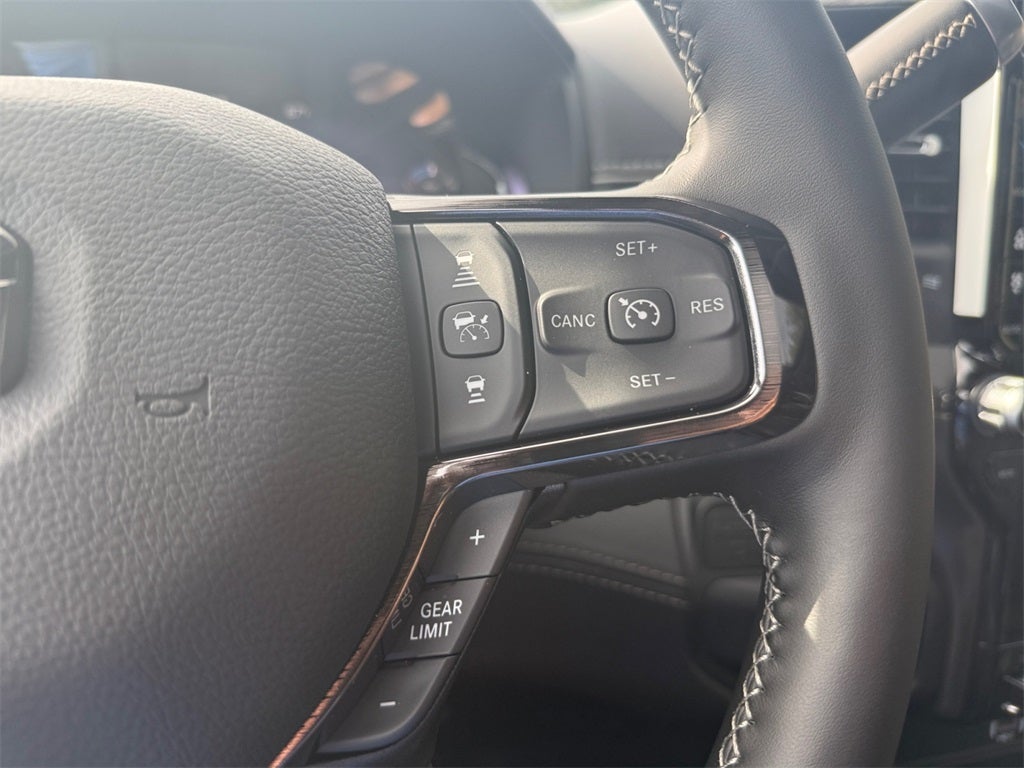 2026 RAM Ram 3500 RAM 3500 LIMITED CREW CAB 4X4 8' BOX