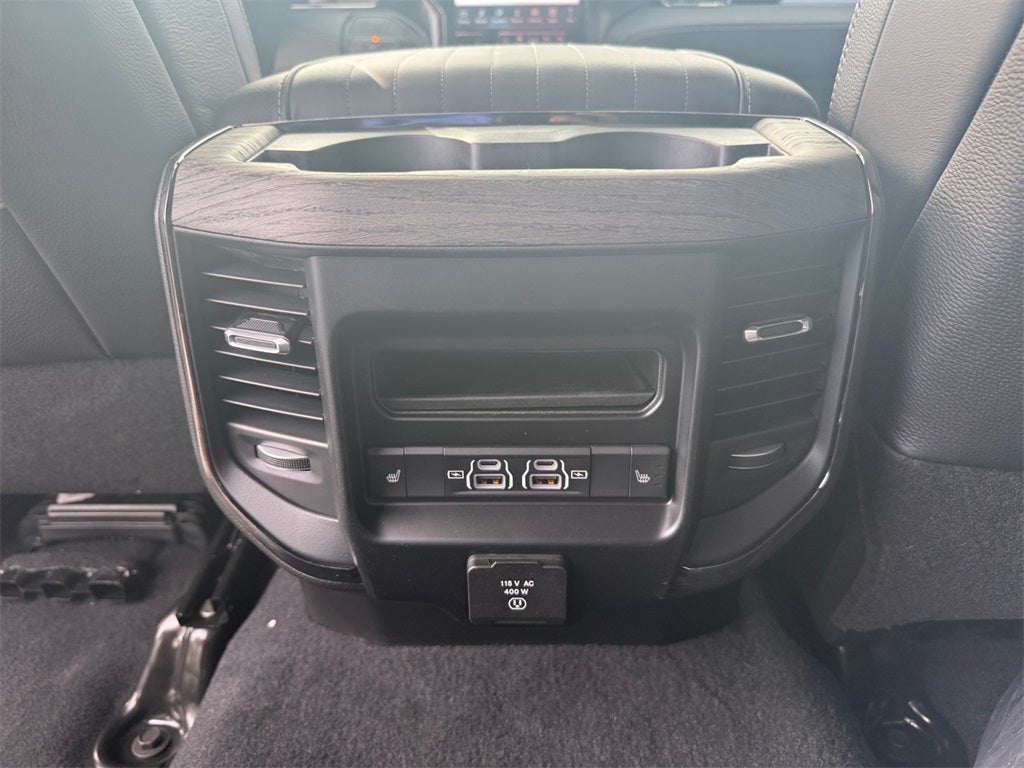 2026 RAM Ram 3500 RAM 3500 LIMITED CREW CAB 4X4 8' BOX