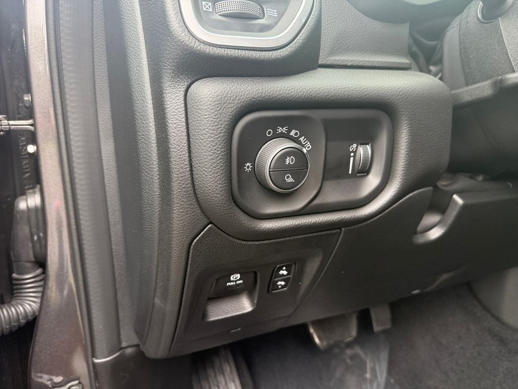 2026 RAM Ram 1500 RAM 1500 BIG HORN CREW CAB 4X2 5'7' BOX