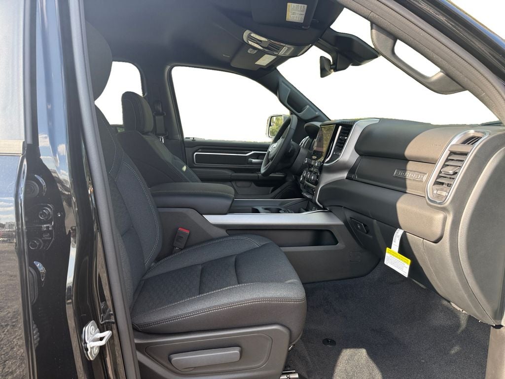 2026 RAM Ram 1500 RAM 1500 BIG HORN CREW CAB 4X2 5'7' BOX