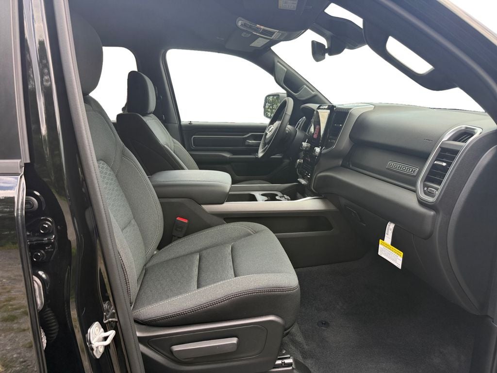 2026 RAM 1500 RAM 1500 BIG HORN CREW CAB 4X2 5'7' BOX