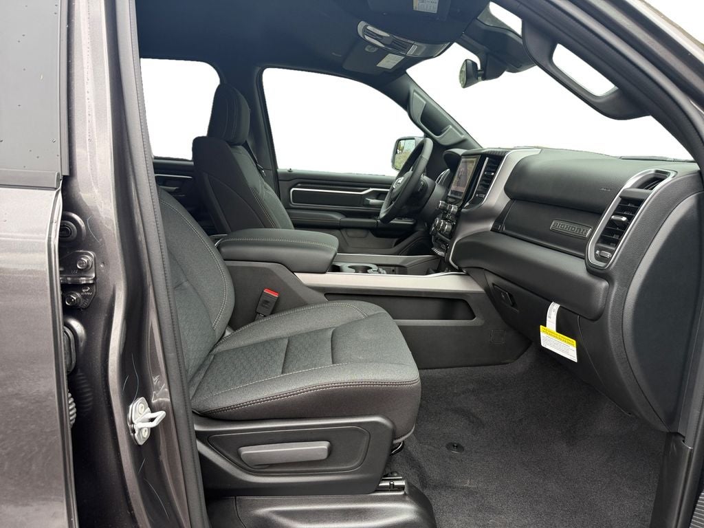 2026 RAM Ram 1500 RAM 1500 BIG HORN CREW CAB 4X2 5'7' BOX