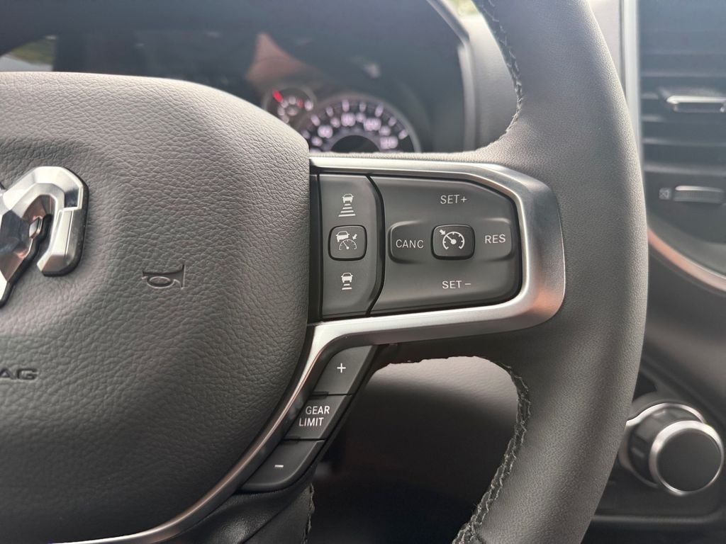 2026 RAM Ram 1500 RAM 1500 BIG HORN CREW CAB 4X2 5'7' BOX