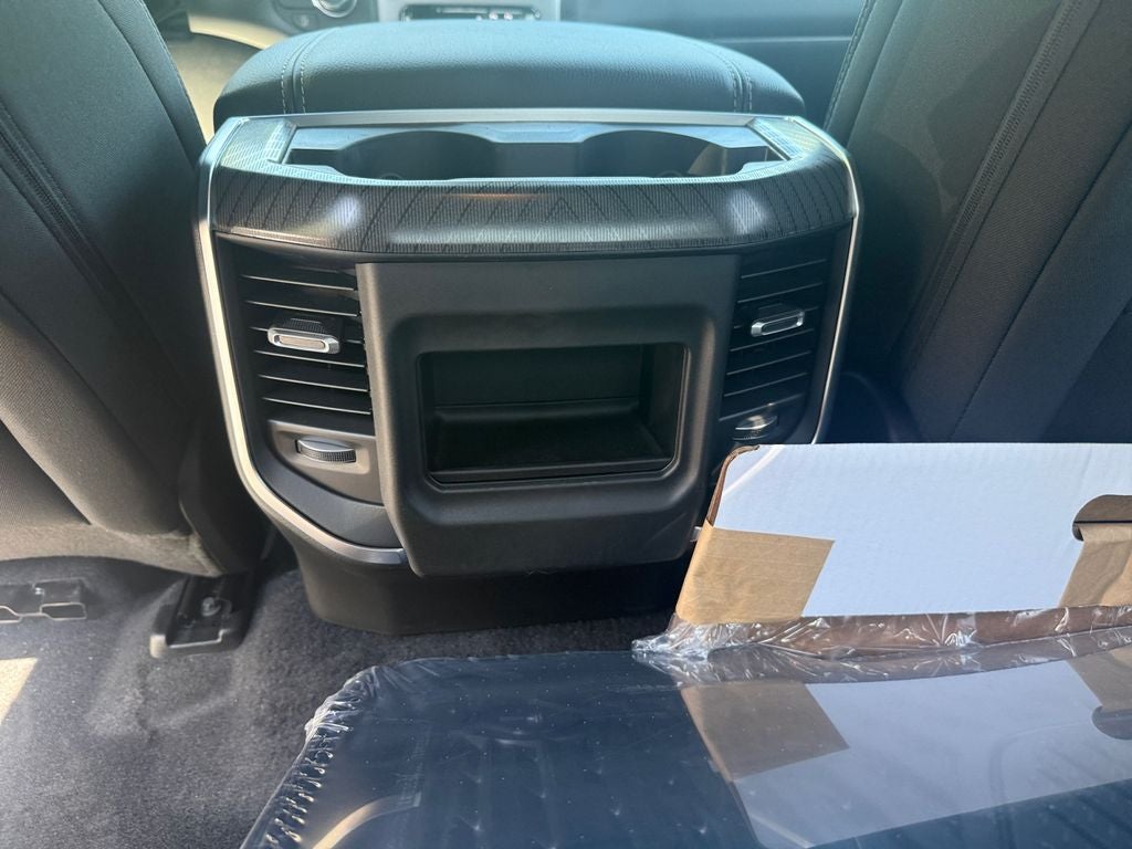 2026 RAM Ram 1500 RAM 1500 BIG HORN CREW CAB 4X2 5'7' BOX
