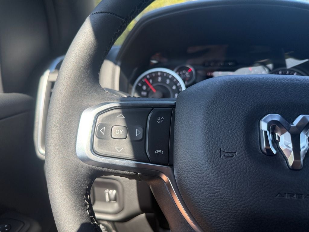 2026 RAM Ram 1500 RAM 1500 BIG HORN CREW CAB 4X2 5'7' BOX